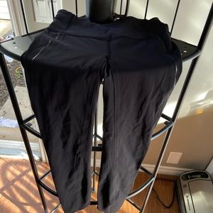 Lulu Cropped Leggings size 2